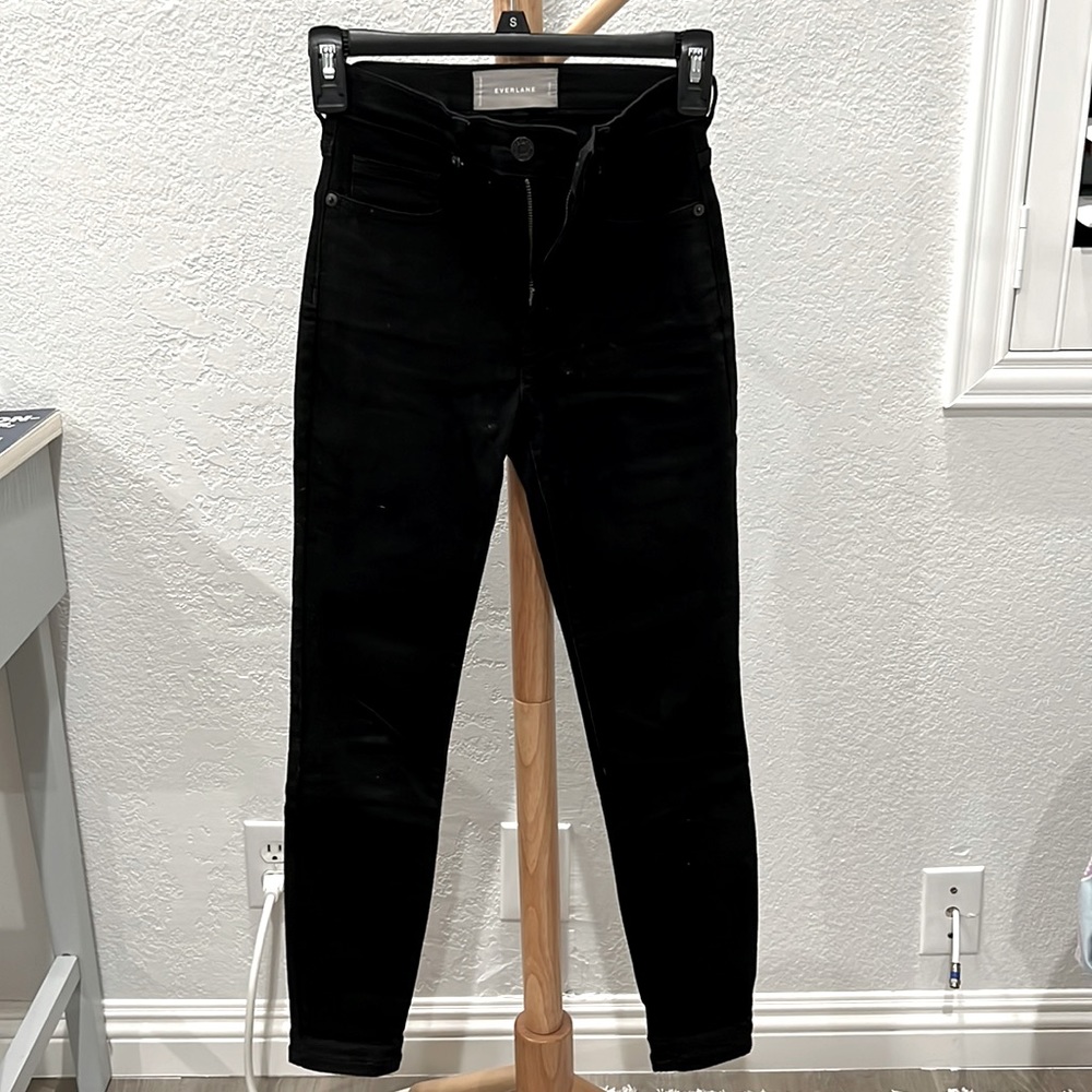 Everlane Women's Black Skinny Jeans - Size 23 Ankle Length